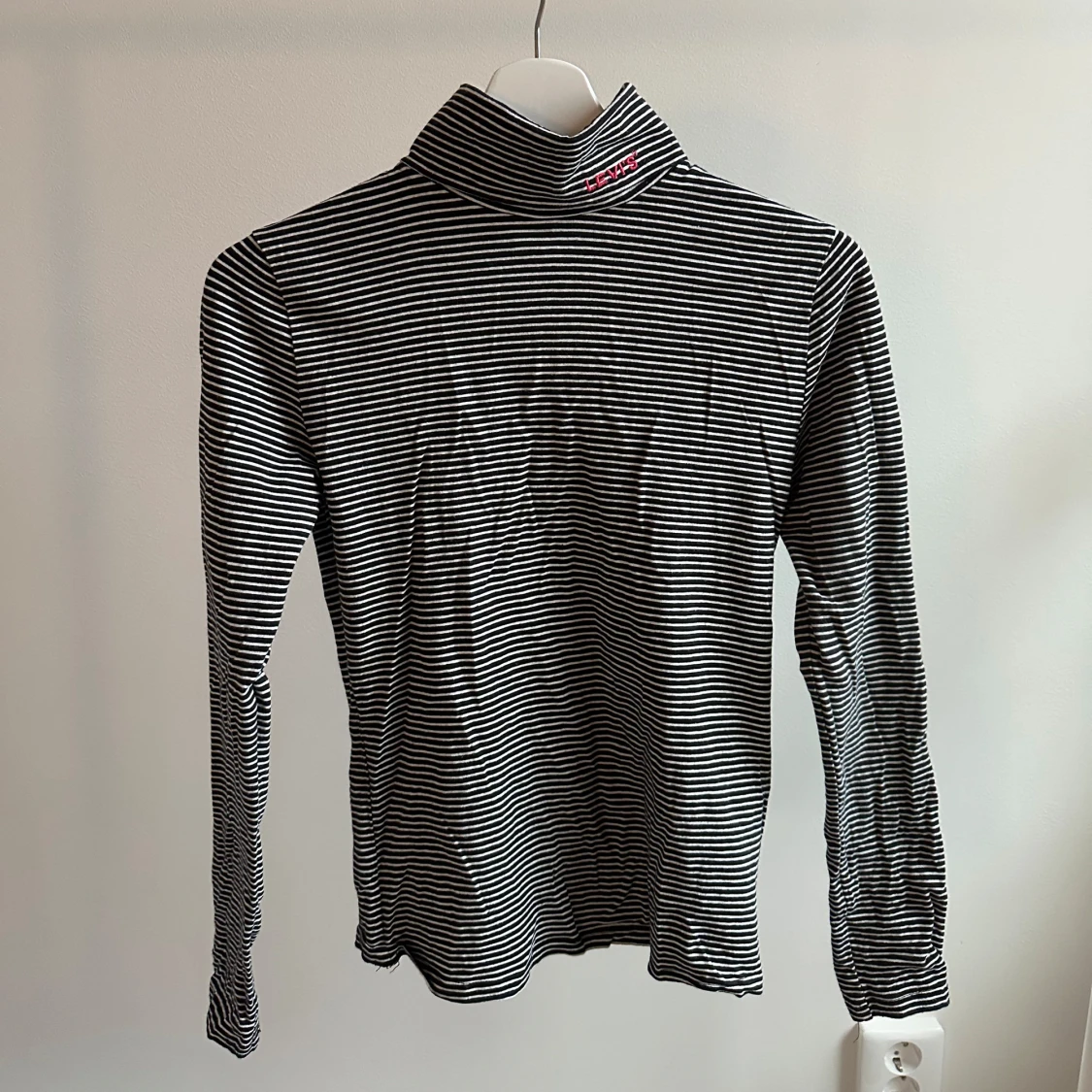 Randig polotröja från Levi's