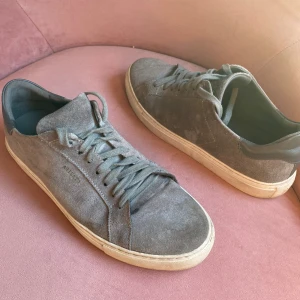 Axel arigato skor  - Fint  skick