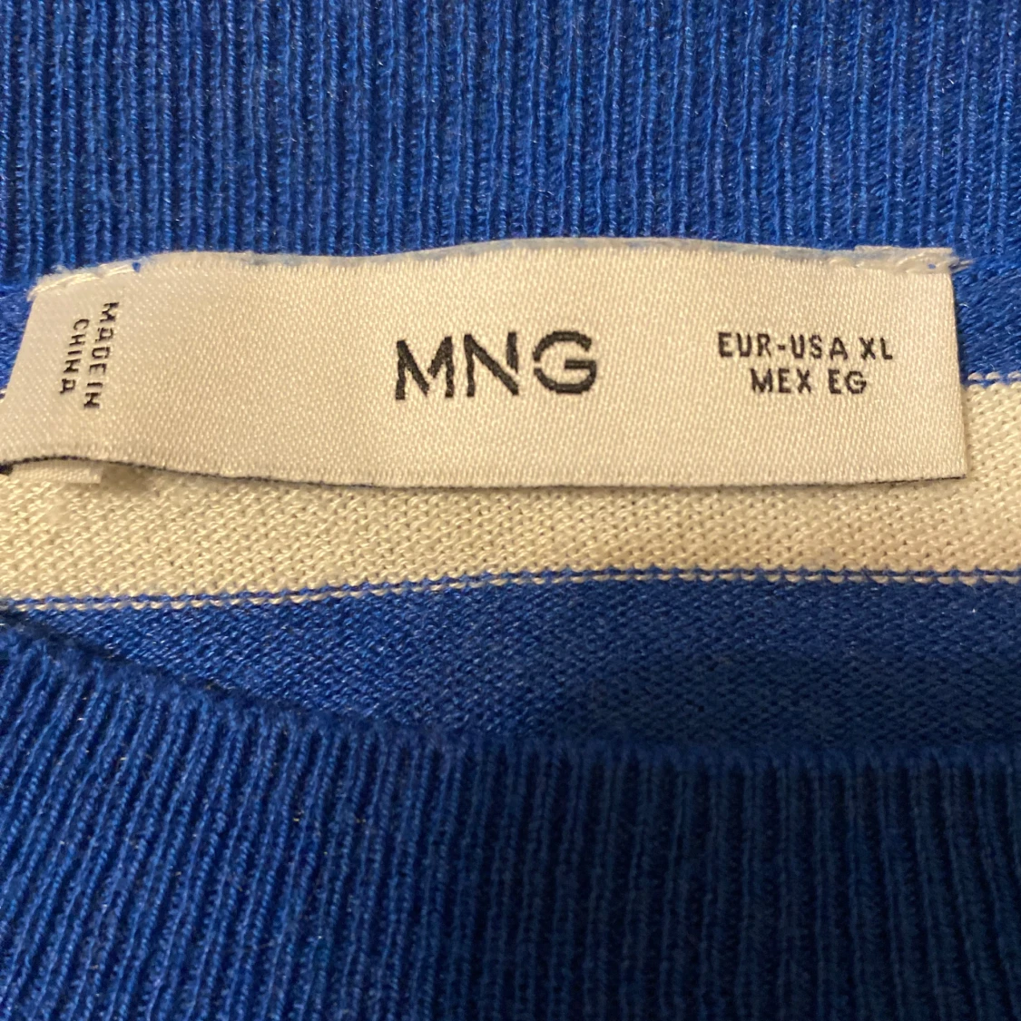 Kortärmad tröja från Mango - 91