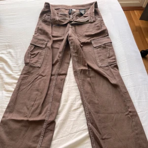 Jeans cargo - Använda väldigt gott skick 