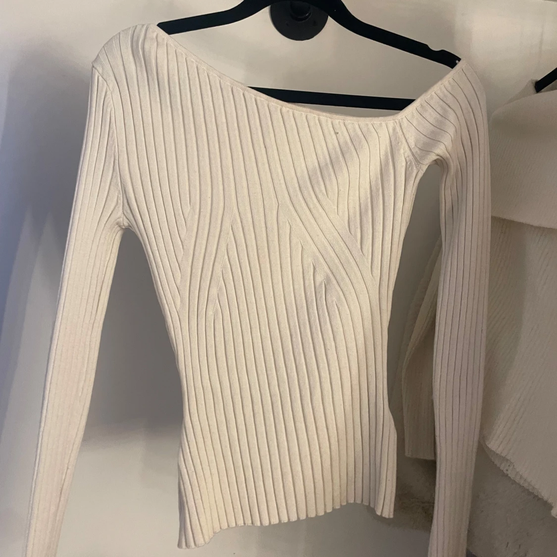 Fin långärmad topp