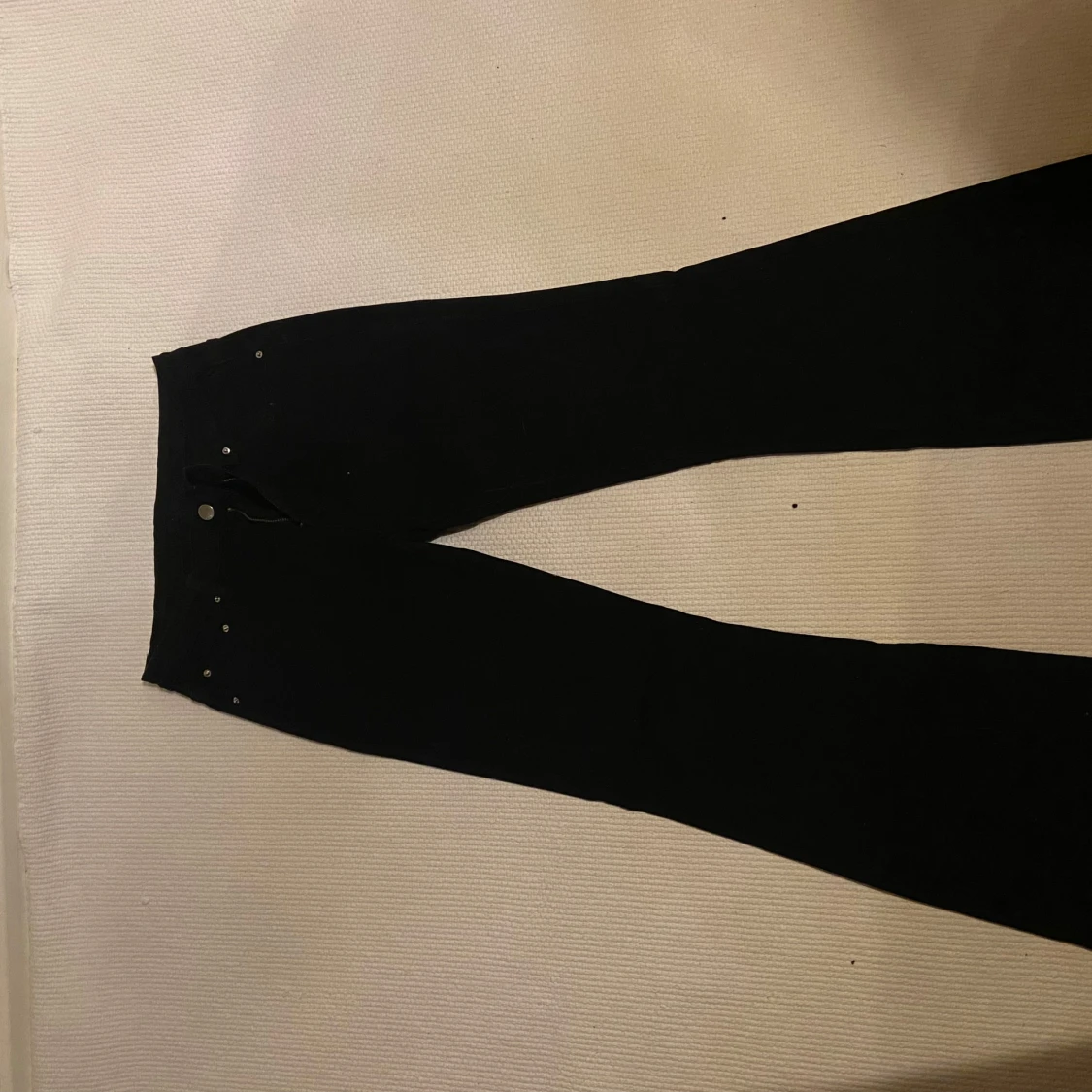 Svarta bootcut jeans