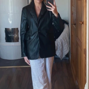 Skinnkavaj - Använd nån enstaka gång