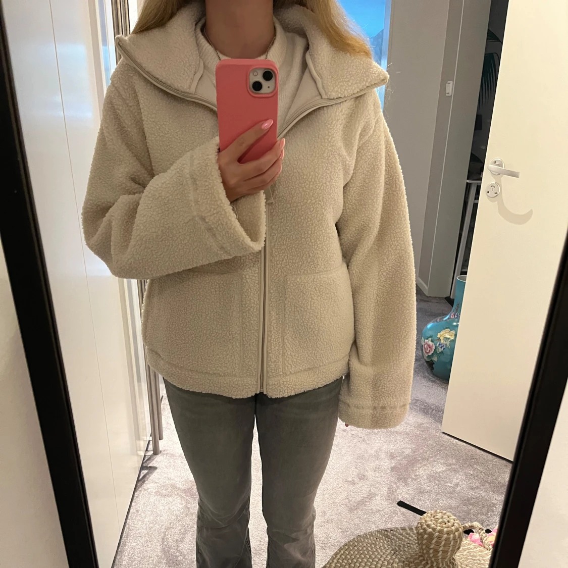 Teddy jacka från H&M  - 91