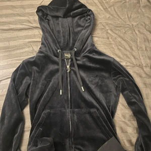 Juicy tröja  - Juicy tröja i storlek xs. 