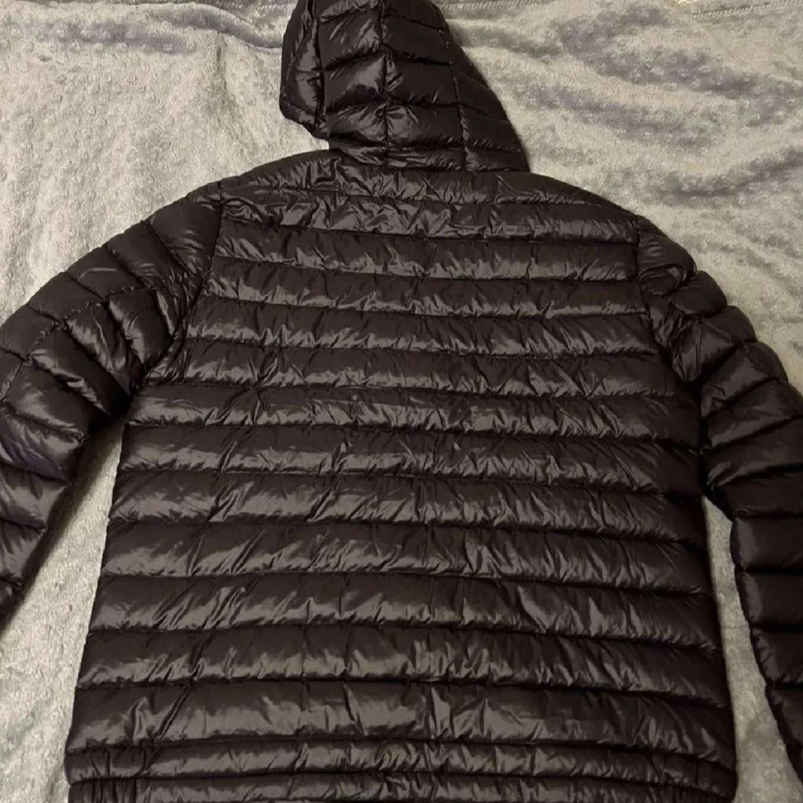 Svart pufferjacka från Moncler - 91