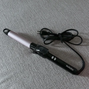 Babyliss locktång - Fick den, har aldrig kommit till användning! Nypris 319! FÖRST TILL KVARN!