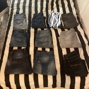 Replay, Dsquared2, Nudie jeans, Dolce Gabbana, Jack and Jones - Jack and Jones :- 189kr | Dsquared2 :- 449kr | Dolce Gabbana :- 449kr |  Alla jeans hittar du i min profil 🙌