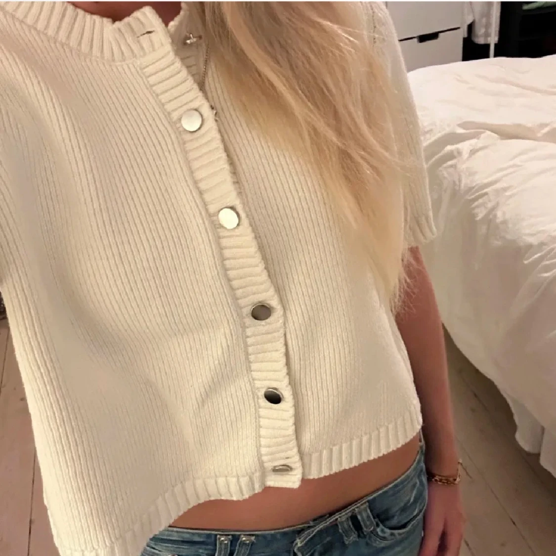 Vit ribbad kofta - 90