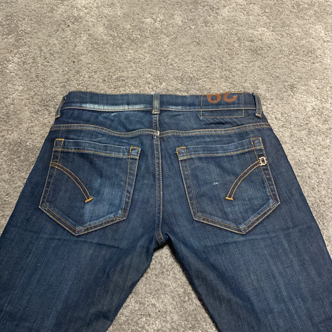 Mörkblå jeans från Dondup - 1