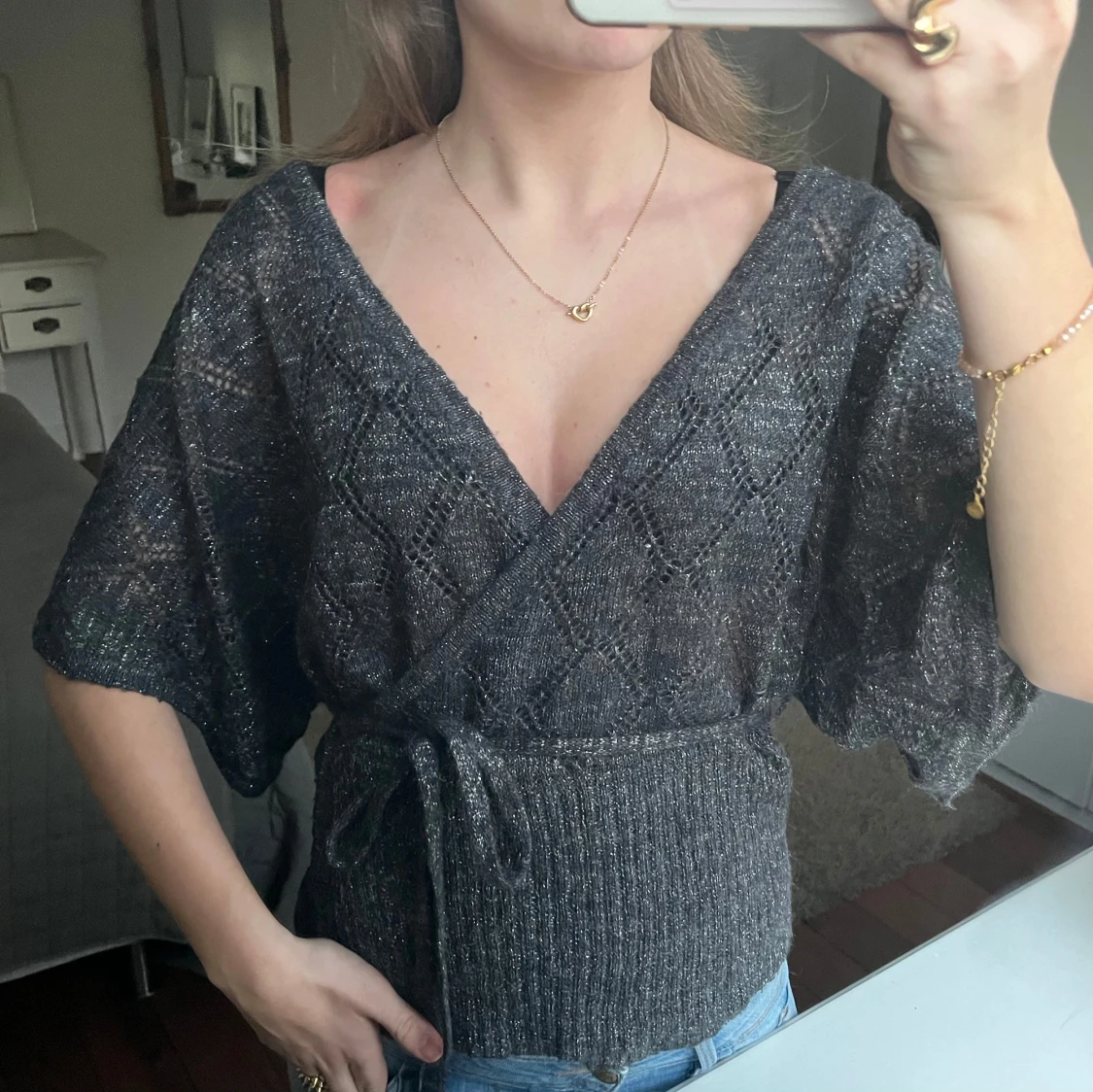 Grå omlottopp med knytband - 2