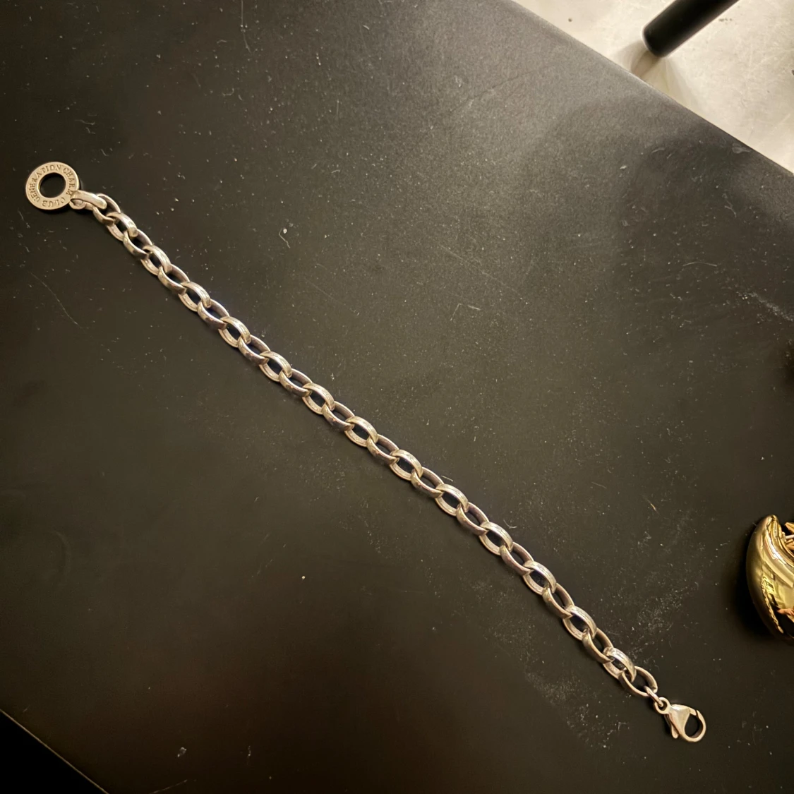 Silverfärgat armband från Thomas Sabo