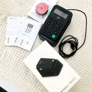 Izettle Reader + Dock 2 - Endast testad! Izettle reader och dock station. Skickas i orginalförpackning med instruktionsböcker