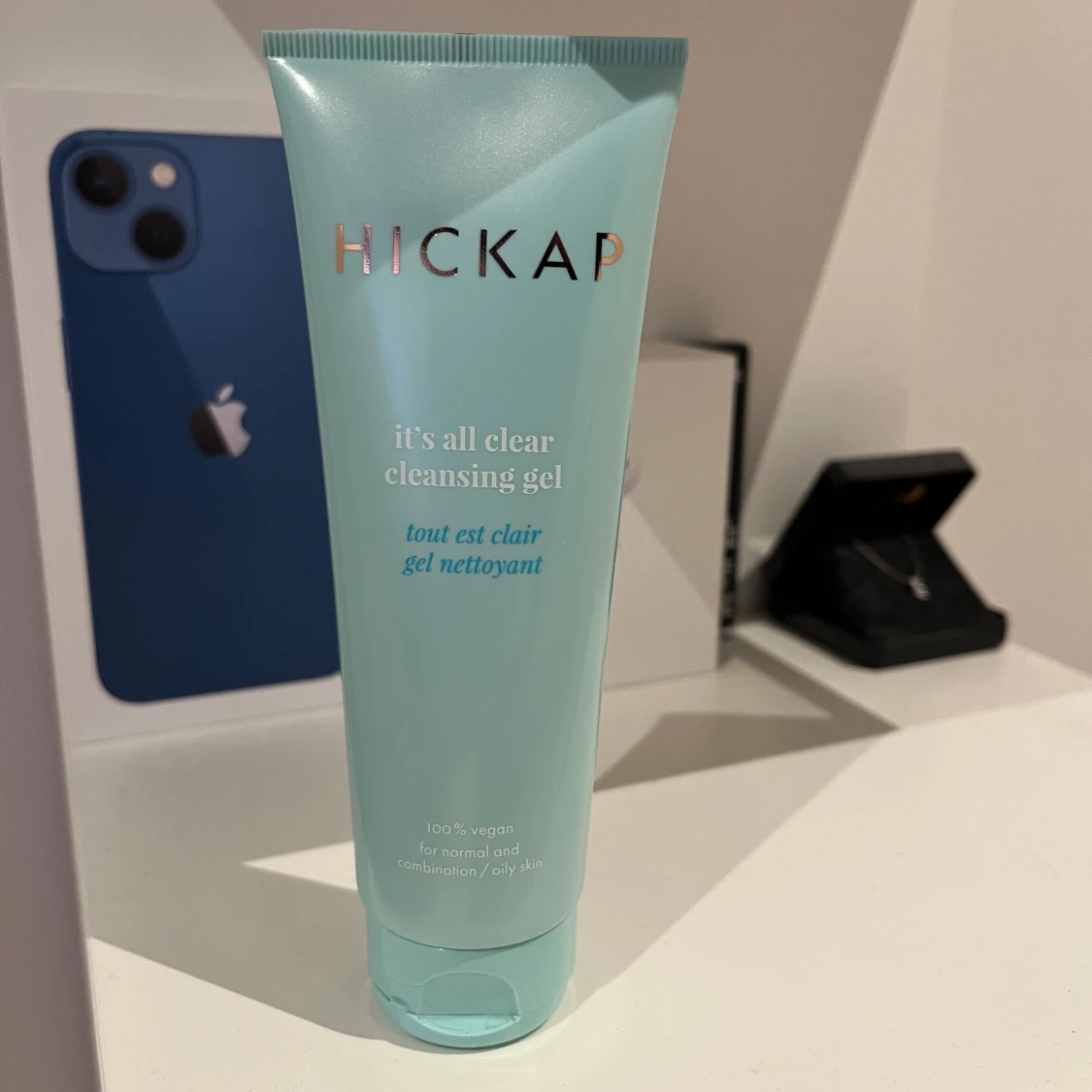 HICKAP It's All Clear Cleansing Gel