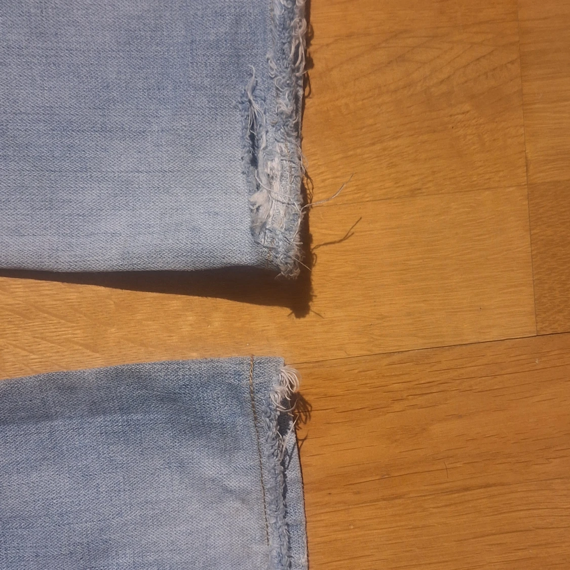 Ljusblå bootcut jeans från Diesel - 3