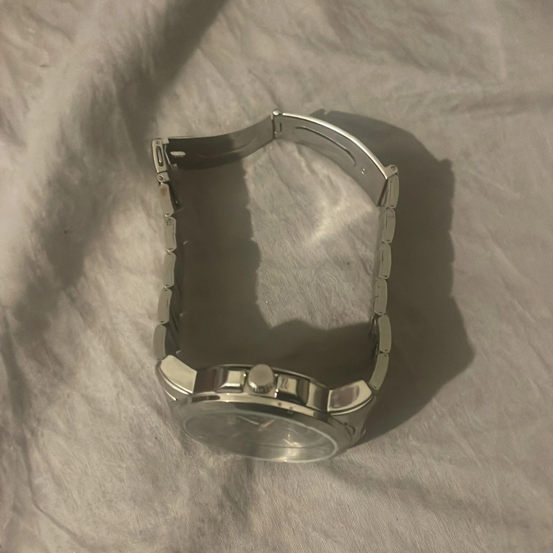 Silverfärgad klocka från Regal 16cm man kan ändra storlek - 1