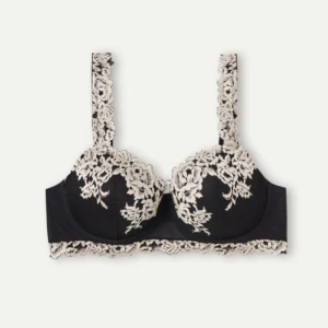 Intimissimi bh - Intressekoll på min intimissimi bh! Den är i rätt bra skick, inga synliga defekter eller så men använd 🤍 