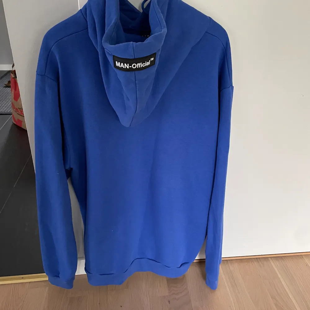 Storlek 4xl. Hoodie + byxa Använd några gånger. Bra skick. Hoodies.