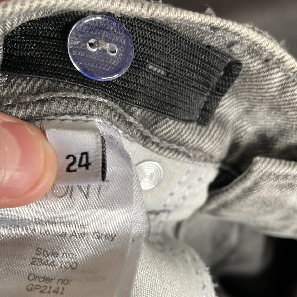 Grå jeans från Grunt - 92