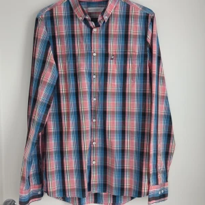 Peak Performance skjorta  - Mycket bra skick 9/10