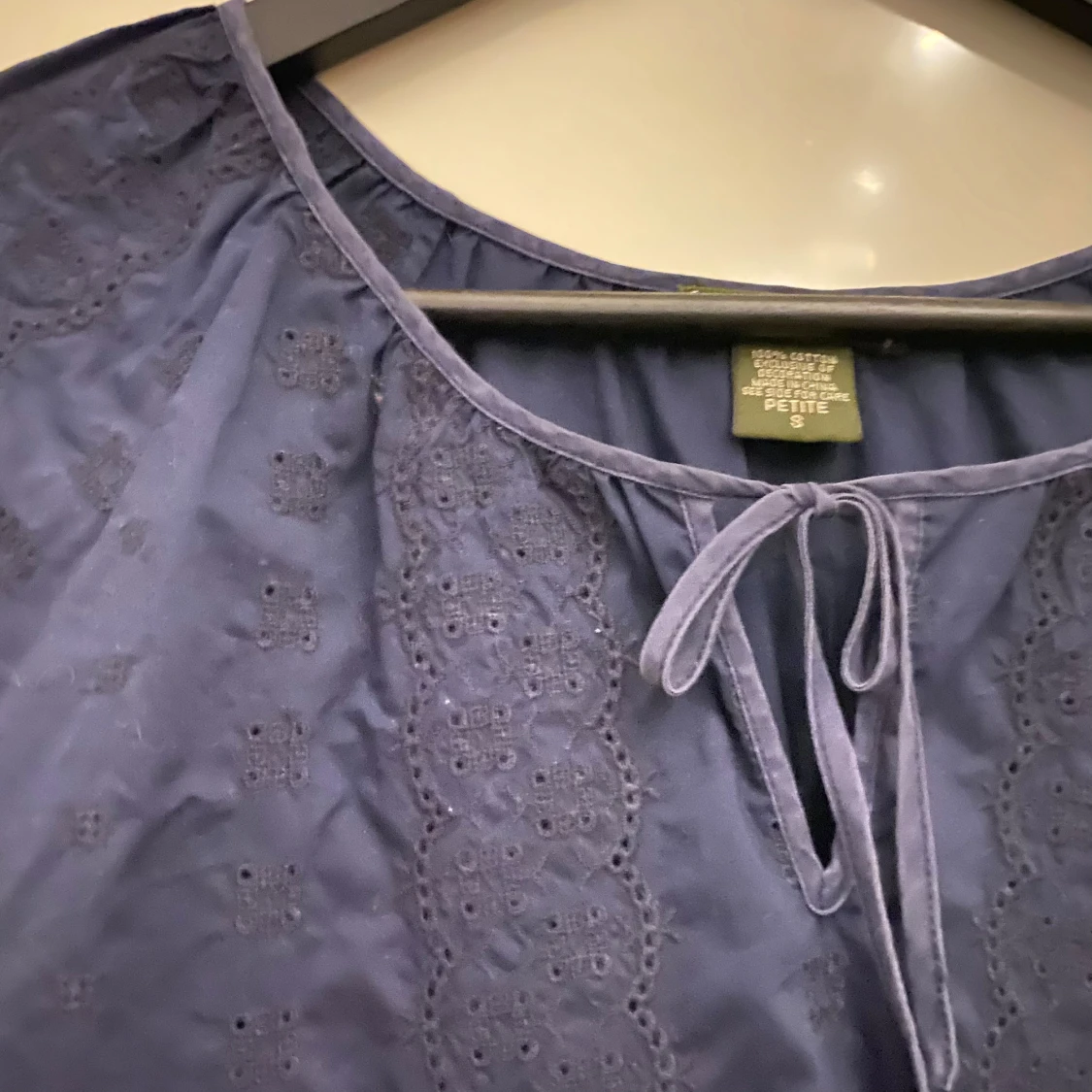 Mörkblå blus från Eddie Bauer - 90