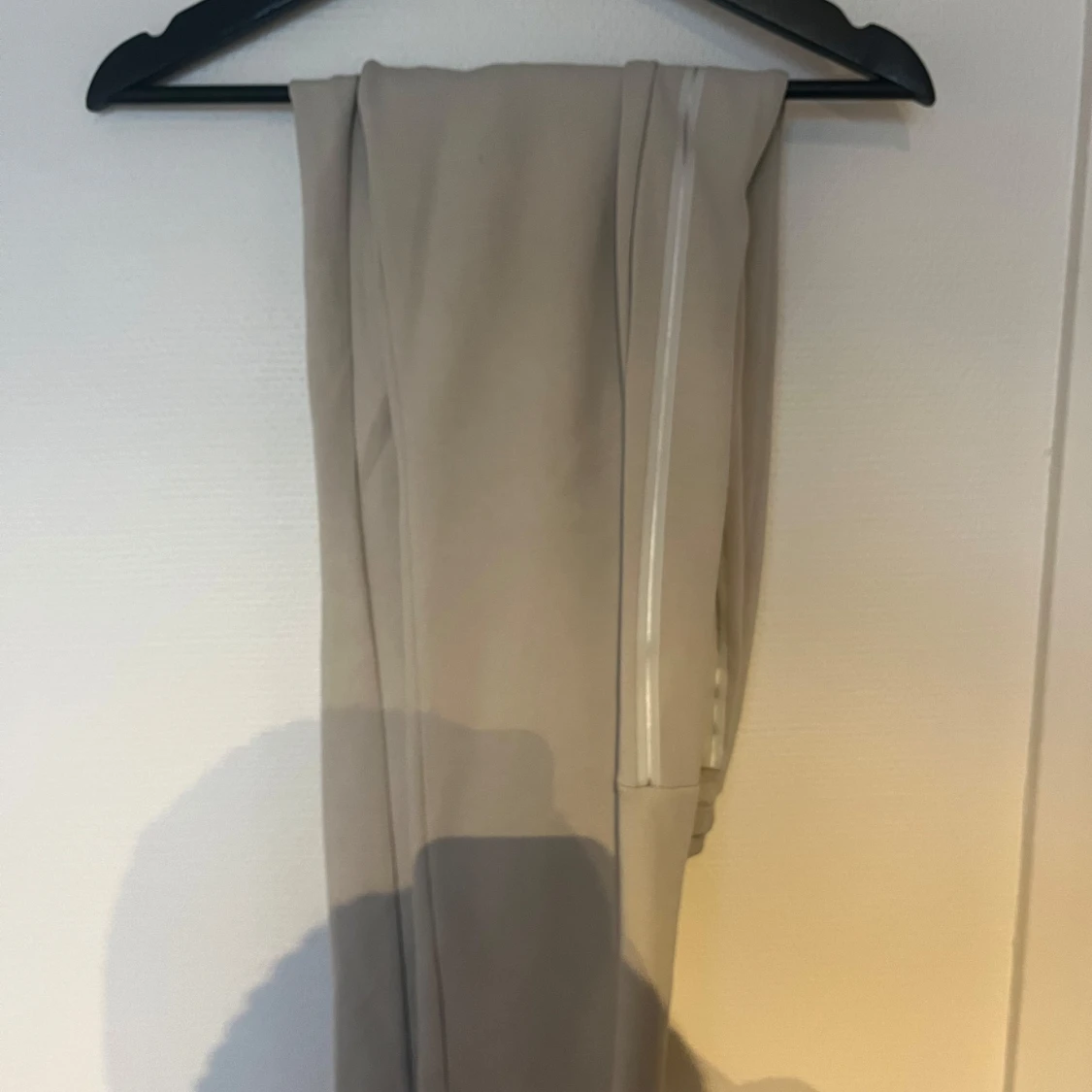 Beige byxor från BOSS - 1