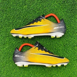 Nike Mercurial vapor xi - Size 43 rare very good cond