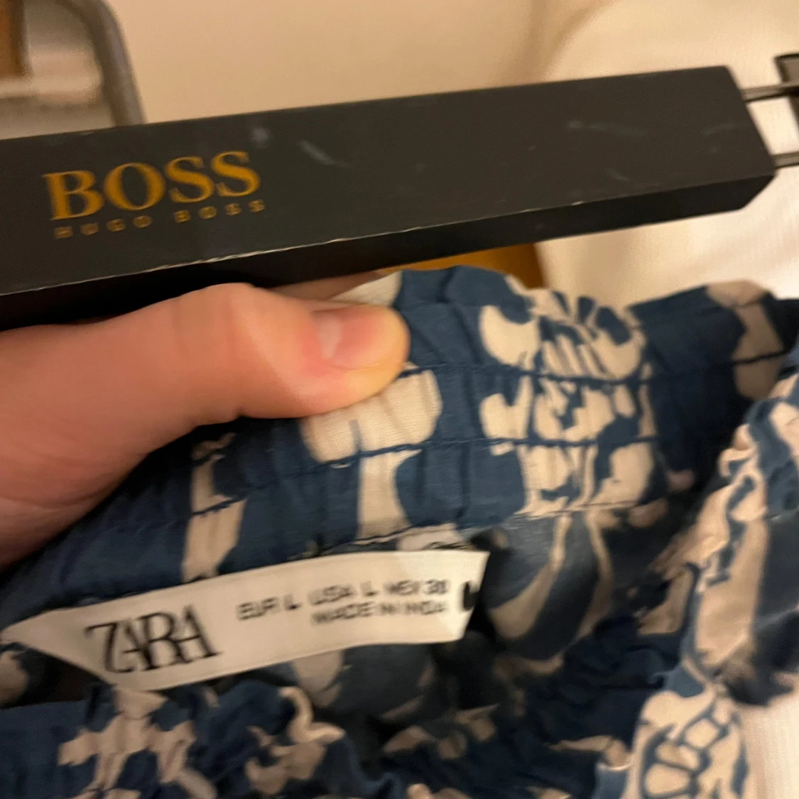 Blå och vit kjol från Zara - 1