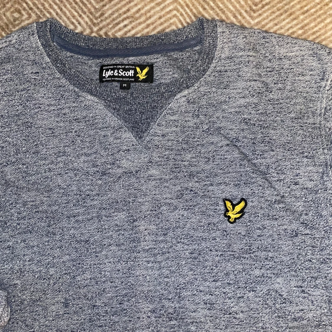 Grå tröja från Lyle & Scott - 90