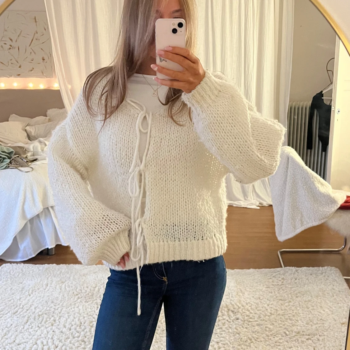 Kofta med 3 knyten i fram  - 90