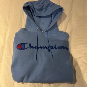 Champion hoodie - Champion hoodie i toppen skick.