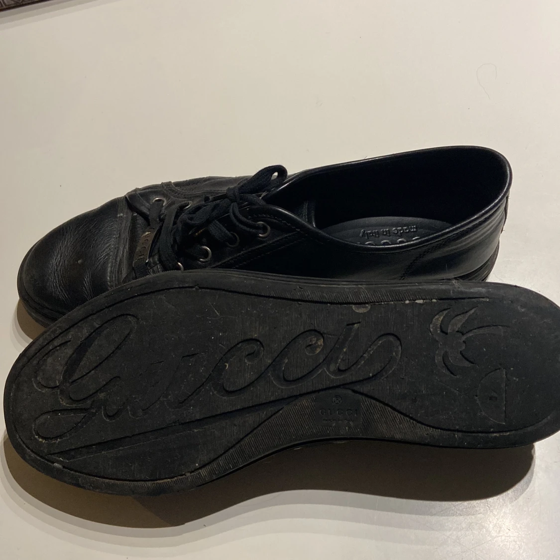 Svarta sneakers från Gucci - 3