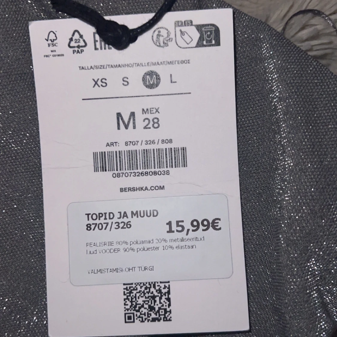 Glittrig silverfärgad tubtopp från Bershka - 1