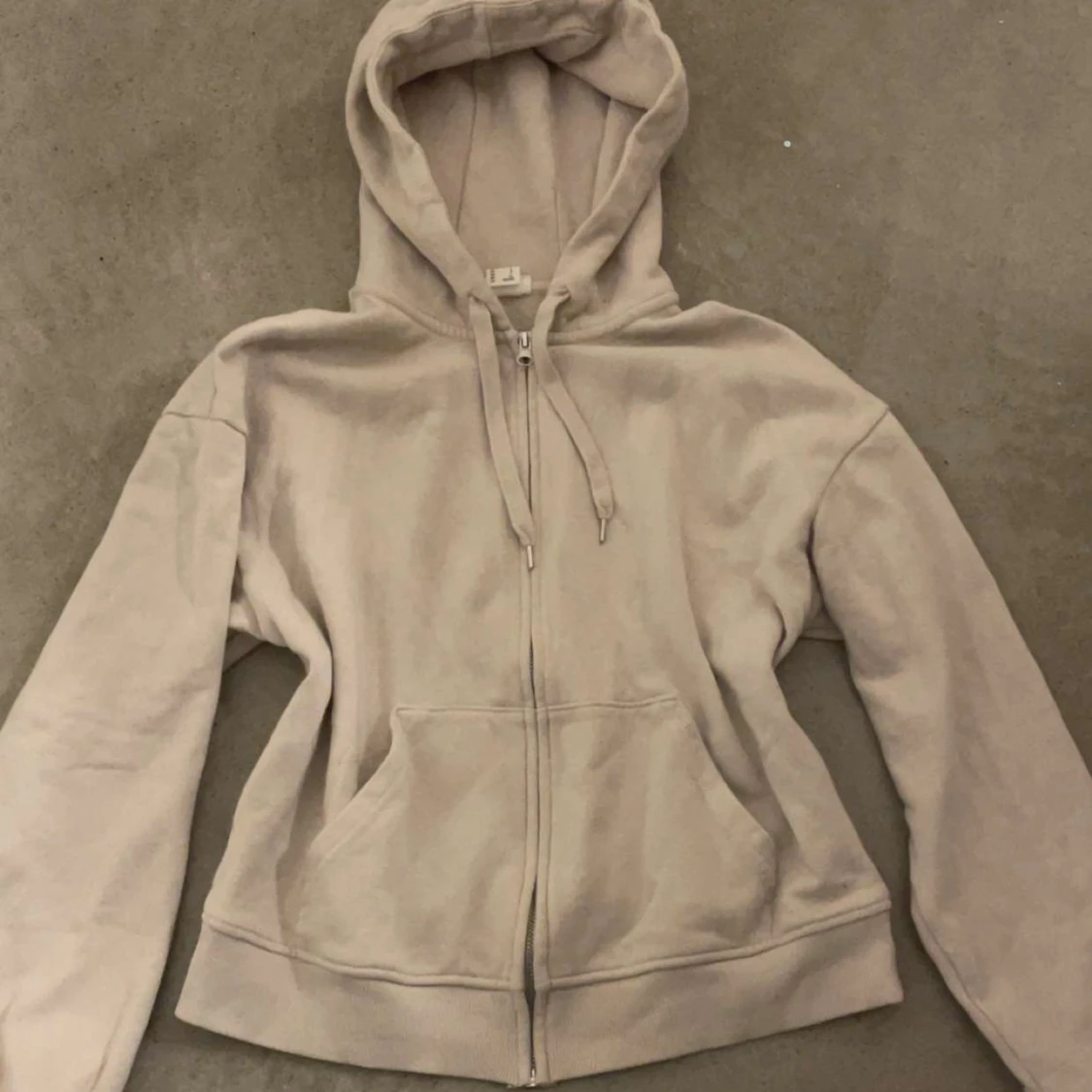 Beige hoodie med dragkedja - 3