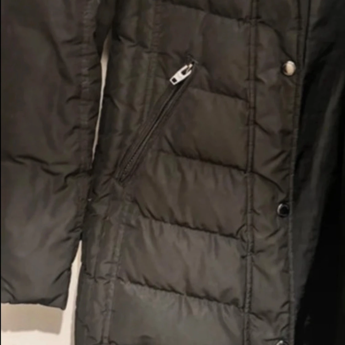 Svart dunjacka från Rockandblue - 1