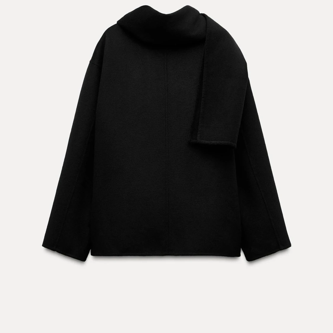 Slutsåld svart kappa med sjal- Zara - 1