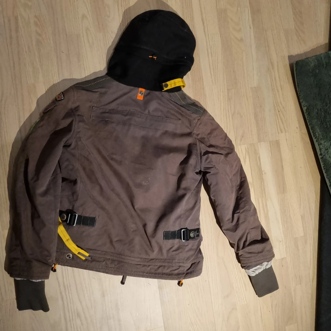 Brun jacka från Parajumpers - 2