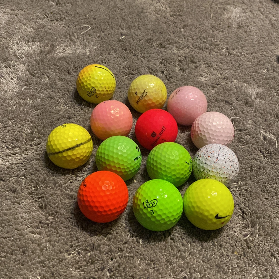 Färgglada golfbollar - 1