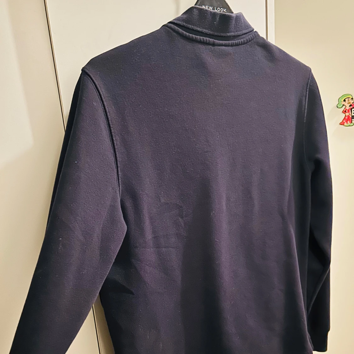 Mörkblå tröja med dragkedja från H&M - 90