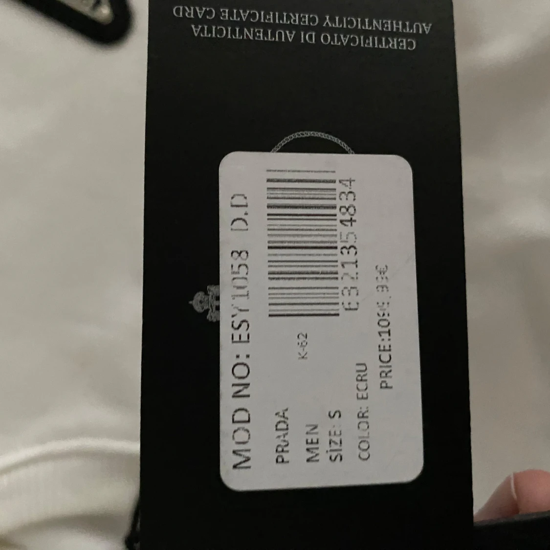 Vit tröja från Prada - 93
