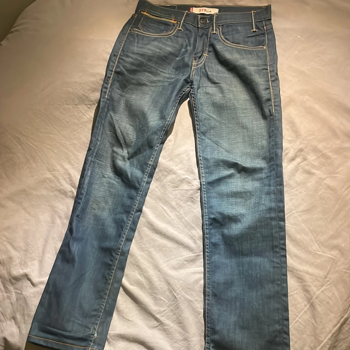 Levis 519 Slim Jeans - 90