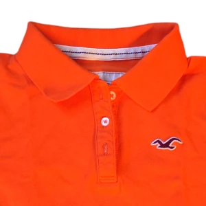 Hollister Piké - Piké från Hollister, knappt använd. 