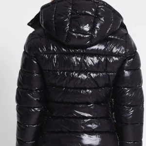 lager 157 jacka   -  Slutsåld, Lager 157, puf jacka, Oanvänd, Bra skick 