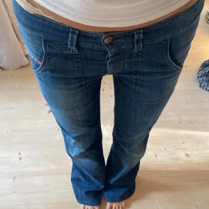 Jeans - SUPER snygga lågmidjade disel jeans💕💕