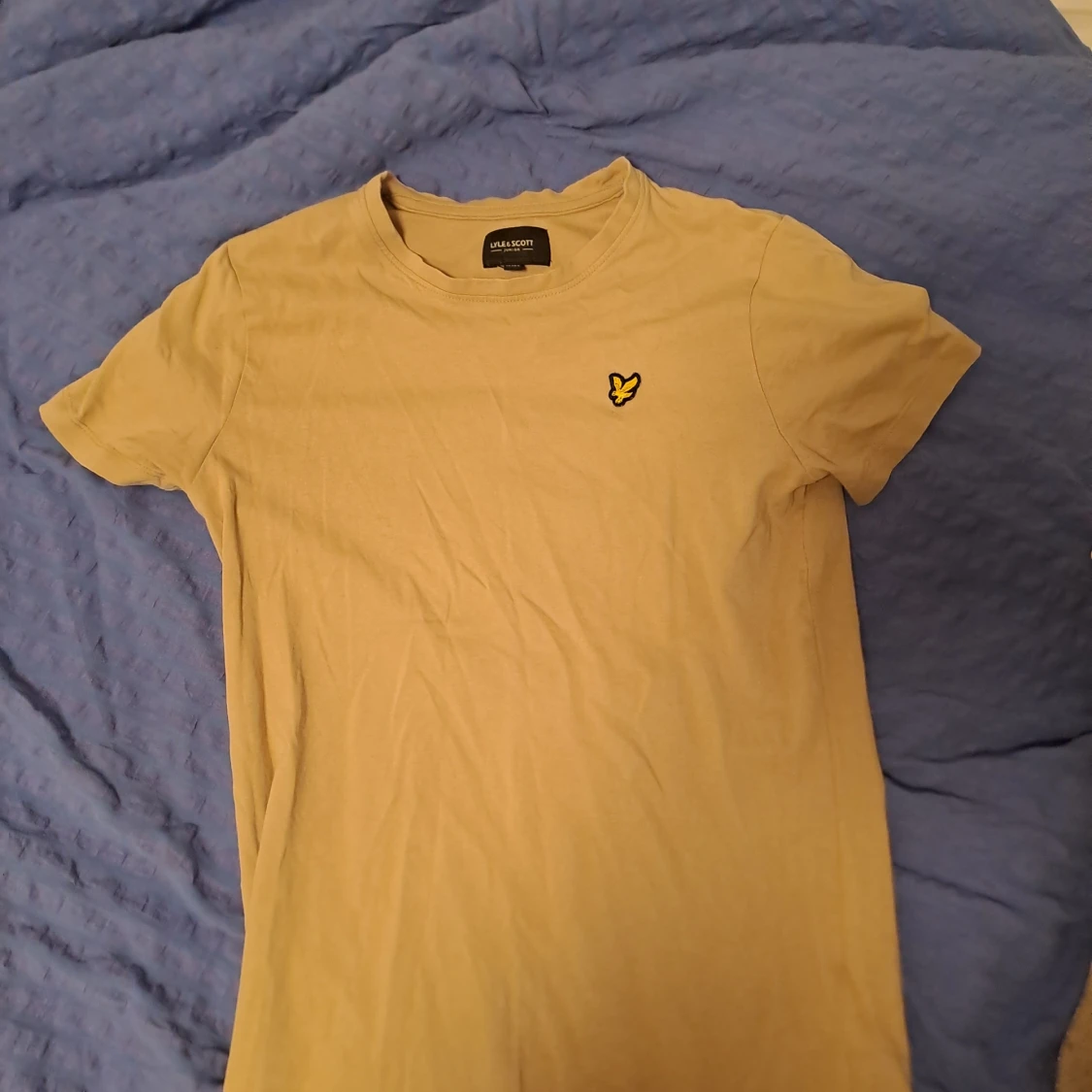 Beige t-shirt från Lyle & Scott