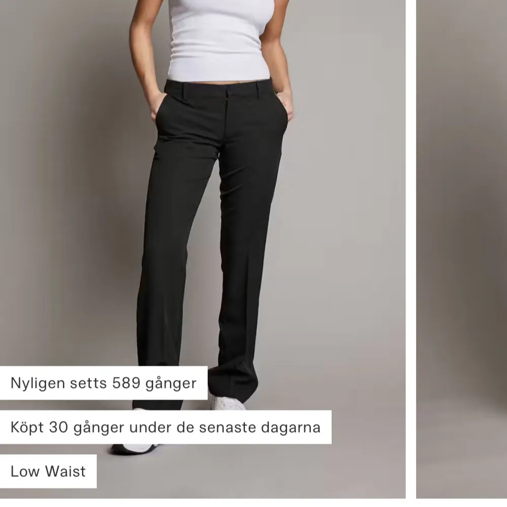  svarta kostymbyxor med låg midja. Använda fåtal gånger o säljer än fast för dom är för stora. Nypris på dom är 499. Jeans & Byxor.