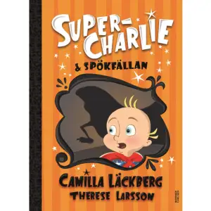 Om nätterna hörs mystiska ljud hemma hos Super-Charlie. Det verkar som om någon är inne i huset - någon som inte tillhör familjen ... Men ingen annan hör ljuden, inte ens mormor vill tro på Super-Charlie när han berättar om den övernaturliga inkräktaren. Till slut inser Super-Charlie att enda sättet att bevisa att han har rätt är att gillra en fälla och fånga in spöket själv. Men till det behöver han alla sina superkrafter.Super-Charlie och spökfällan är den åttonde helt fristående boken om barnens egen superhjälte, den kaxige Super-Charlie. Deckardrottningen Camilla Läckbergs humor och träffsäkra skildring av livet i en småbarnsfamilj och illustratören Therese Larssons fartfyllda bilder fyllda av roliga detaljer gör böckerna till barnens favoriter.    Format Inbunden   Omfång 32 sidor   Språk Svenska   Förlag Bonnier Carlsen   Utgivningsdatum 2019-09-30   Medverkande Therese Larsson   Medverkande Therese Larsson   ISBN 9789178034512  