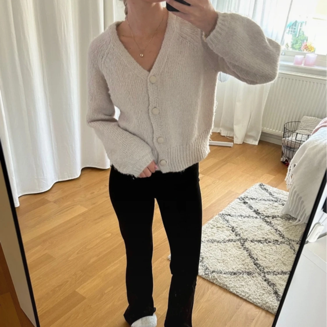 Beige stickad kofta - 90