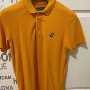 Lyle & Scott Pike Orange - lyle & Scott Pike  använd två gånger