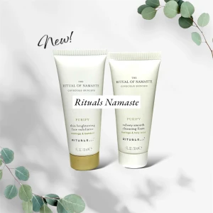 Rituals Namaste Purify Set - Säljer ett set med Rituals Namaste Purify produkter. Innehåller en velvety smooth cleansing foam och en skin brightening face exfoliator, båda med moringa och bambu. Perfekt för en fräsch och ren hudkänsla. Tubstorlek är 30 ml. Nypris 89:- st Kan även säljas separat för 65:- st